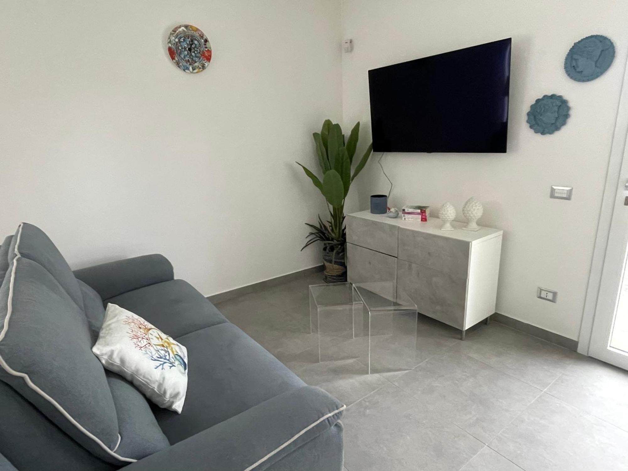 Rarihouse Villa Augusta Bagian luar foto