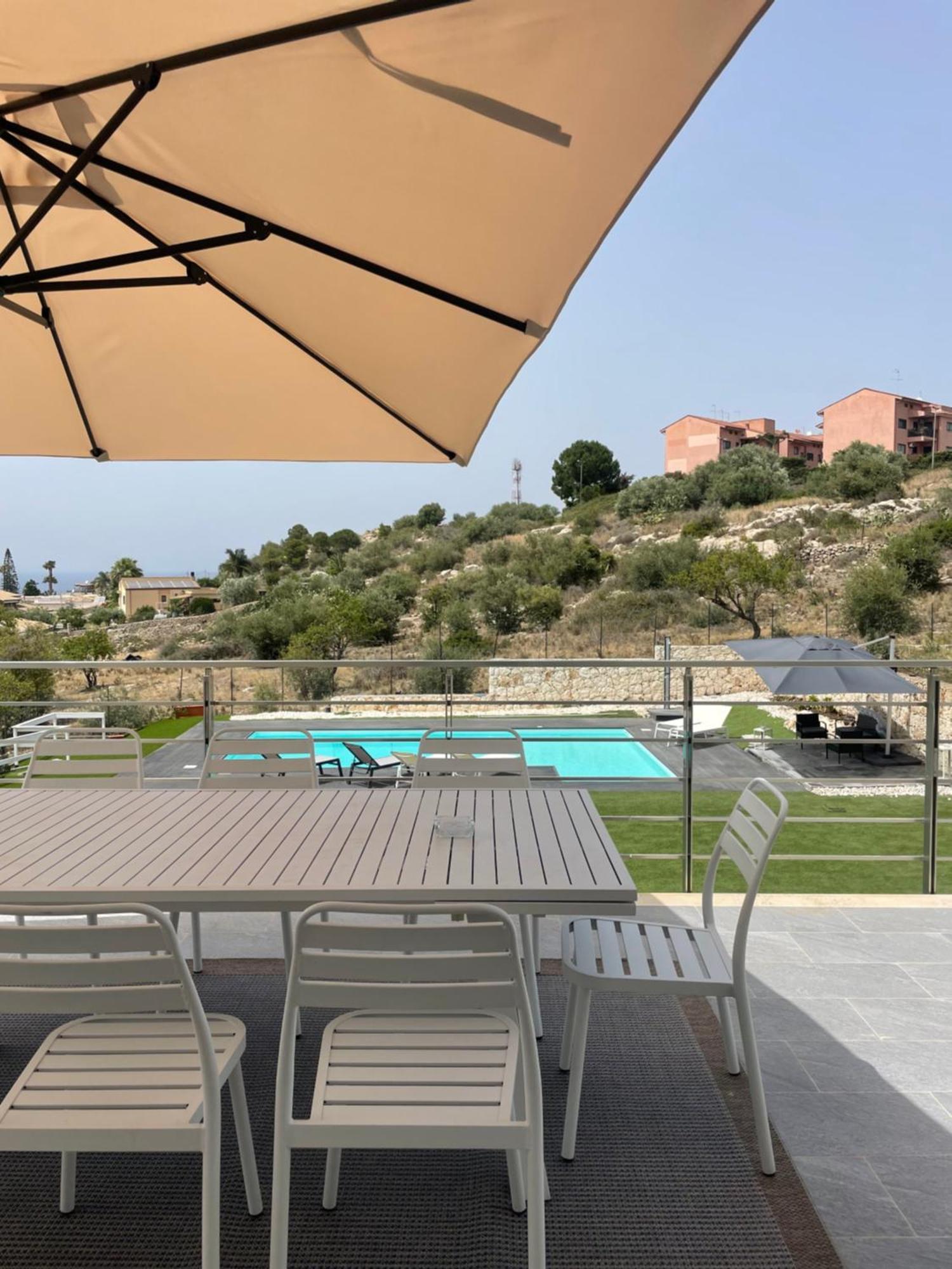 Rarihouse Villa Augusta Bagian luar foto